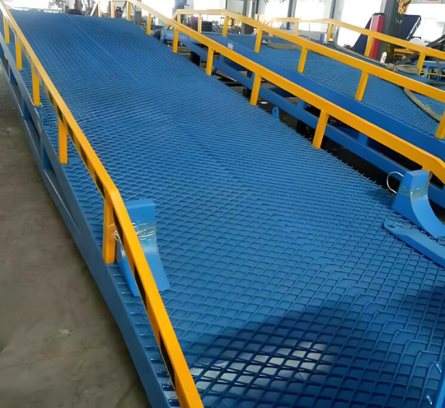 鹰潭移动式液压登车桥