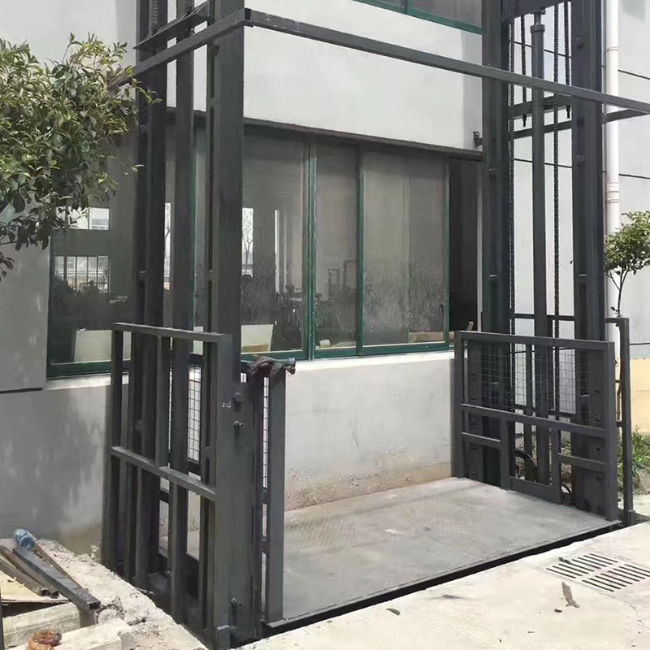 鹰潭5吨室外升降货梯